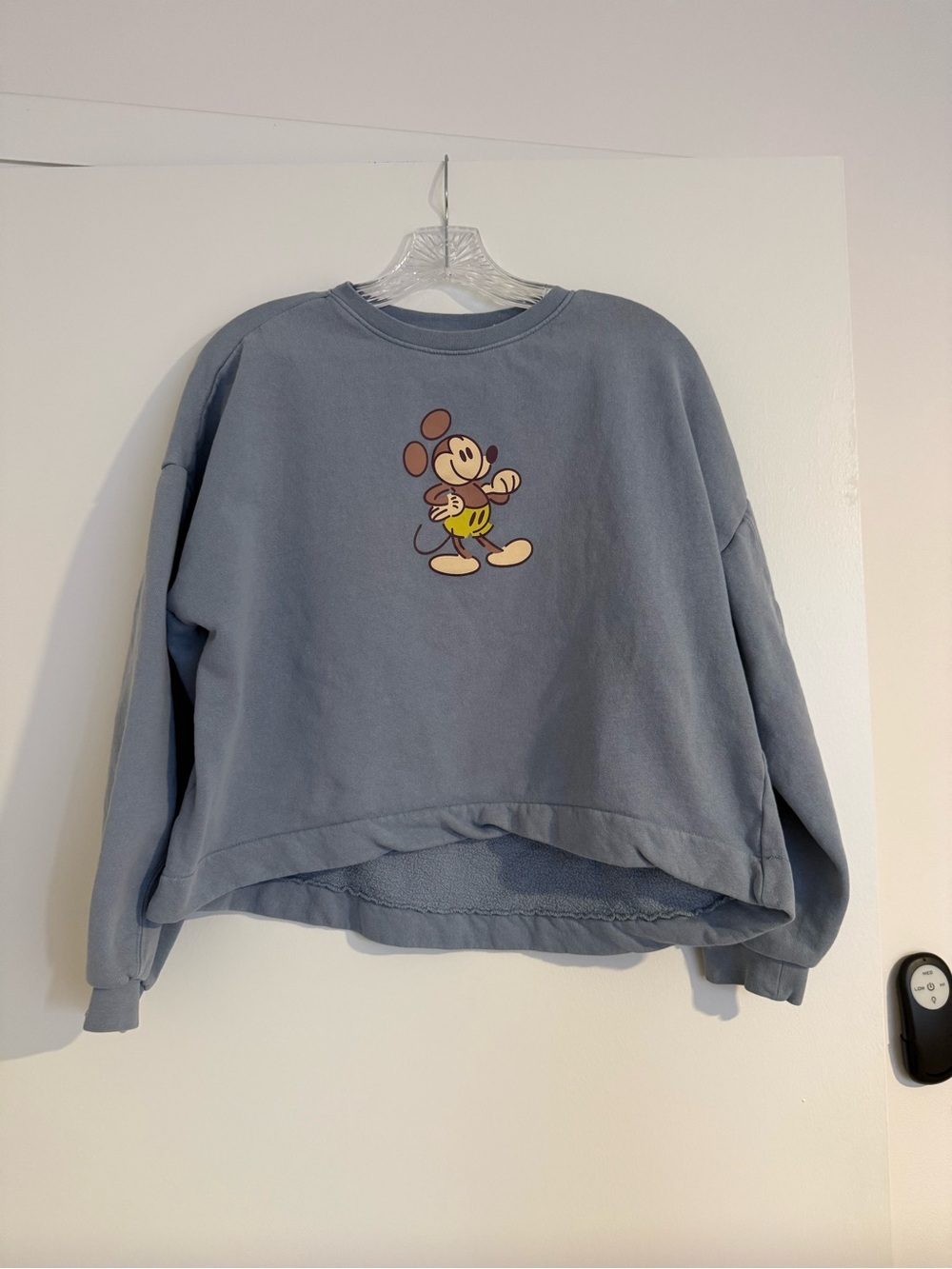 Disney Mickey Mouse Women’s Medium  Blue Sweatshirt Vintage Style
